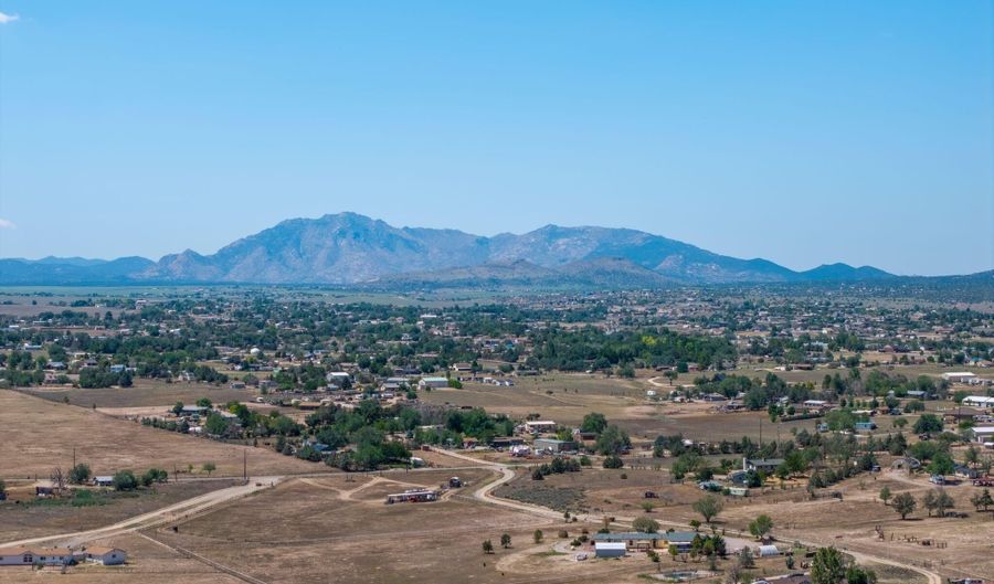 3818 Cole Lee Ct, Chino Valley, AZ 86323 - 3 Beds, 3 Bath
