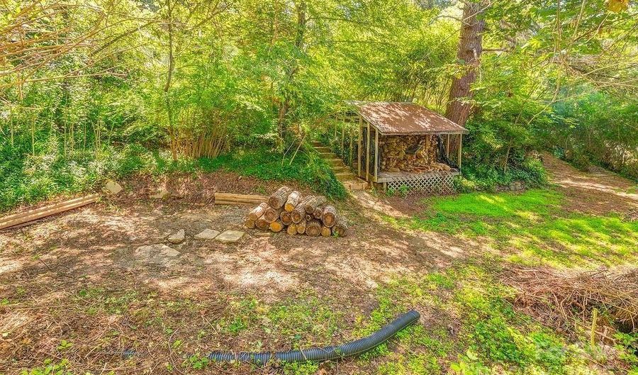 54 Spooks Branch Rd, Asheville, NC 28804 - 4 Beds, 4 Bath