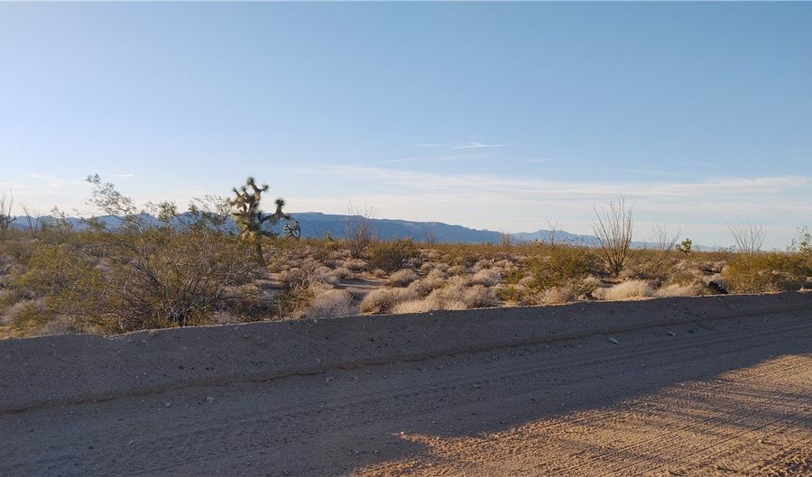 3501 Wild Bill Rd, Yucca, AZ 86438 - 0 Beds, 0 Bath