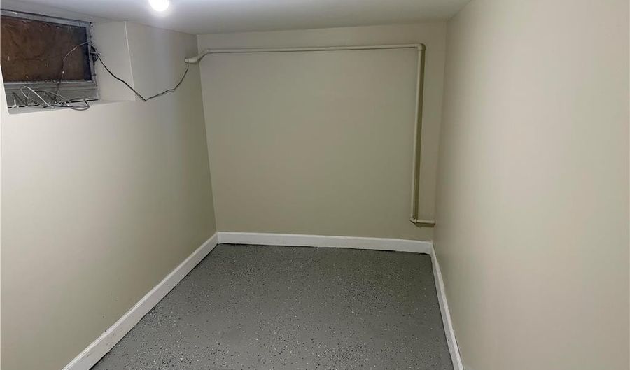 1532 W Tilghman St, Allentown, PA 18102 - 3 Beds, 1 Bath