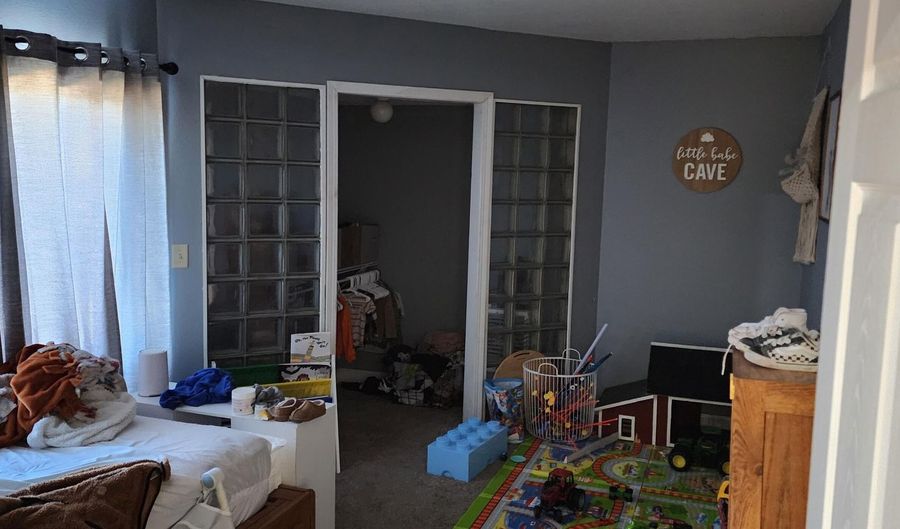 6372 N Yellowstone Trl, Allenton, WI 53002 - 0 Beds, 0 Bath