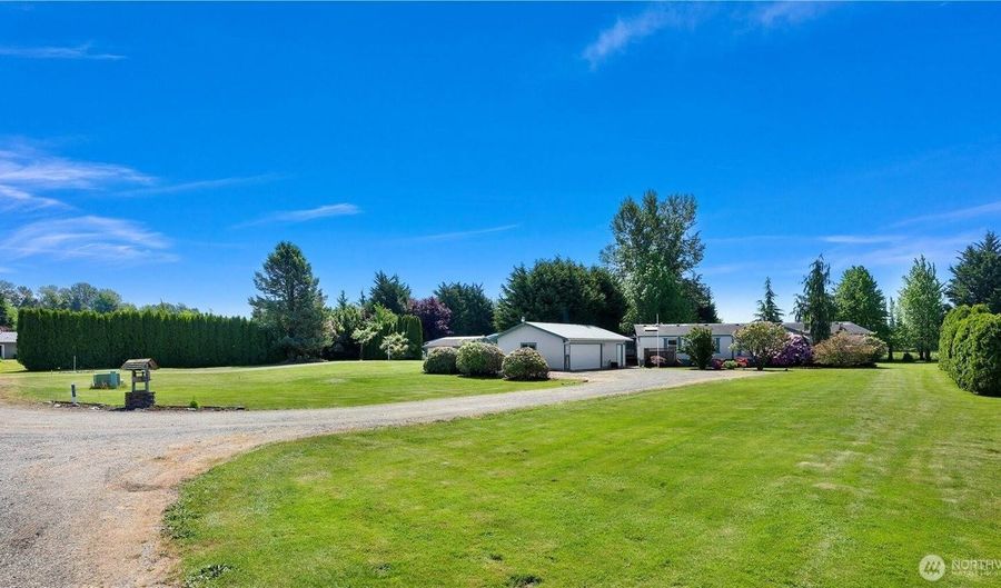 1237 Ginger Pl, Bellingham, WA 98226 - 3 Beds, 2 Bath