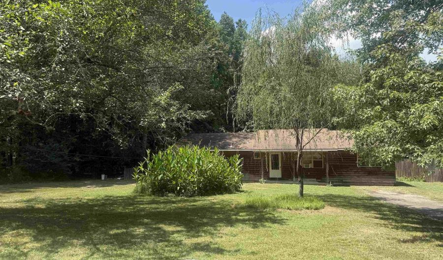 234 Randallwood Dr, Hot Springs, AR 71901 - 4 Beds, 2 Bath