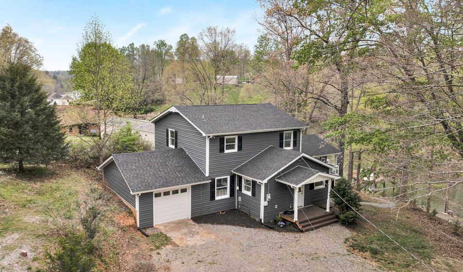 1688 Lynville Ford Rd, Goodview, VA 24095 - 4 Beds, 3 Bath