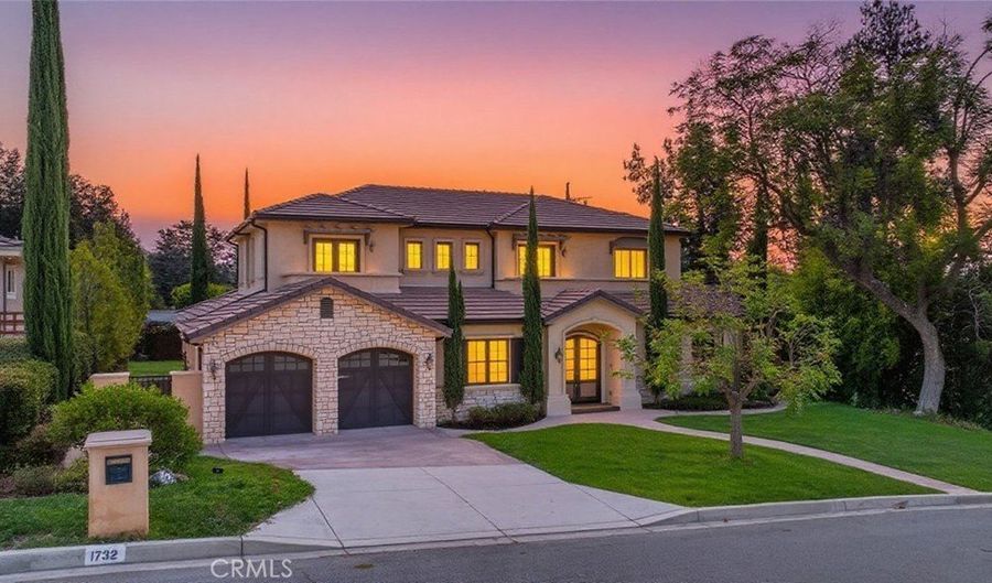 1732 Vista Del Valle Dr, Arcadia, CA 91006 - 4 Beds, 5 Bath