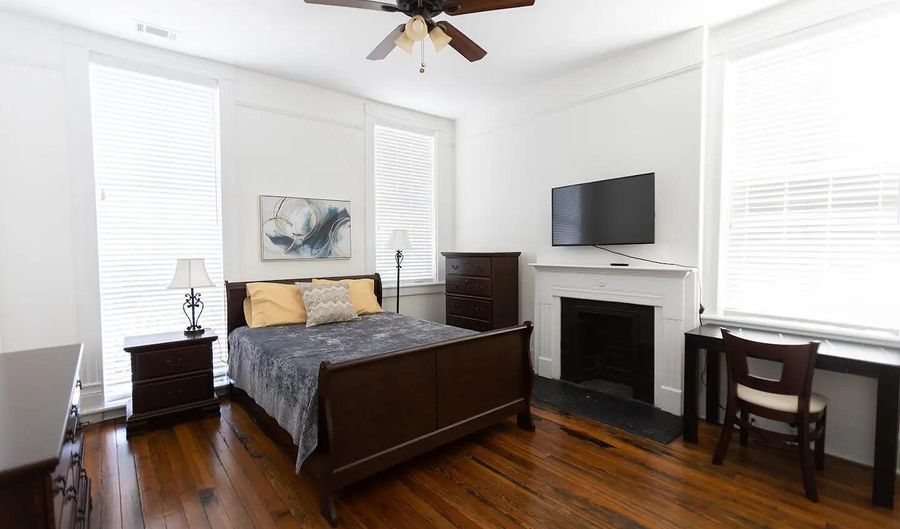 215 12th St B, Augusta, GA 30901 - 2 Beds, 1 Bath