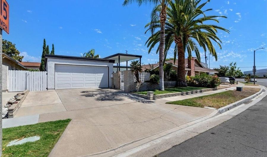 1712 N Glenview Ave, Anaheim, CA 92807 - 3 Beds, 2 Bath