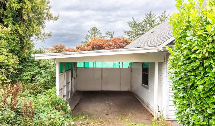 729 ERIE Ave, Astoria, OR 97103 - 4 Beds, 1 Bath