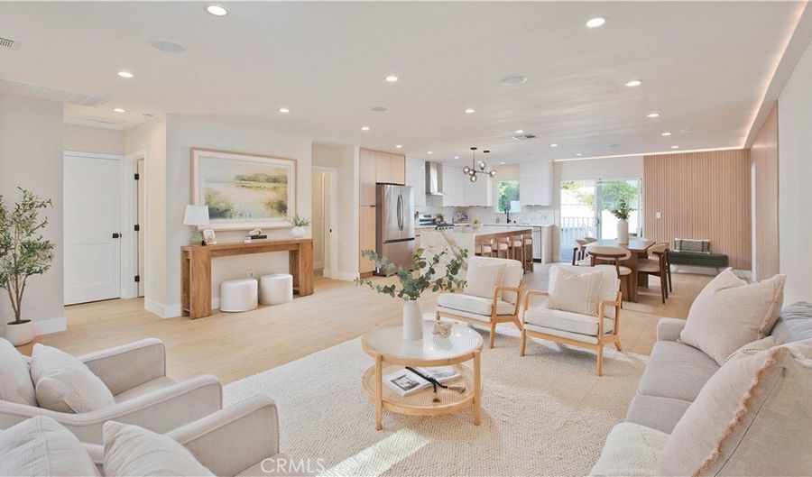 5864 Jamieson Ave, Encino, CA 91316 - 3 Beds, 3 Bath