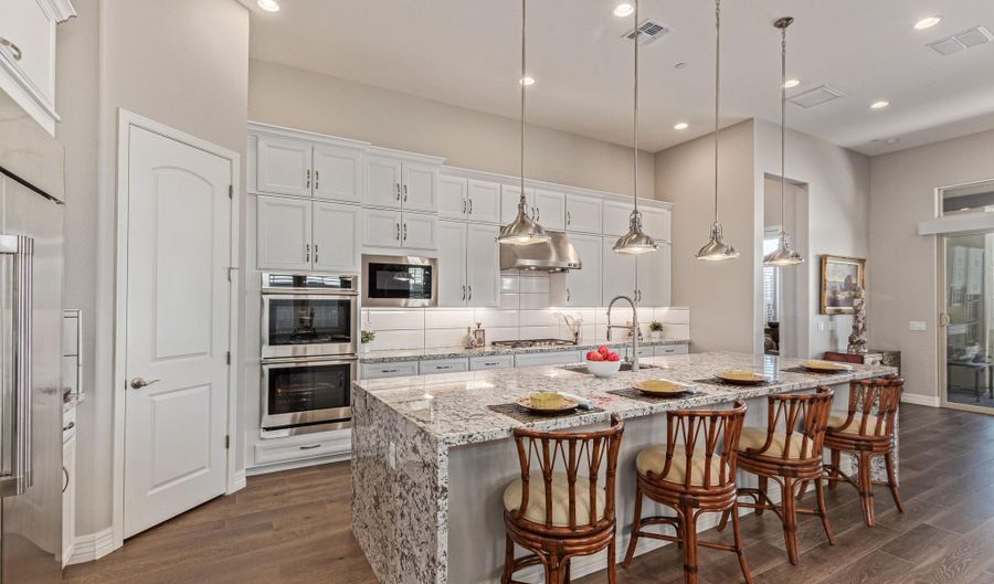 38500 N SCHOOL HOUSE Rd 17, Cave Creek, AZ 85331 - 3 Beds, 2 Bath