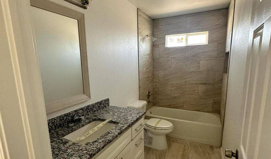 442 Sylvia Ct, Socorro, TX 79927 - 3 Beds, 2 Bath