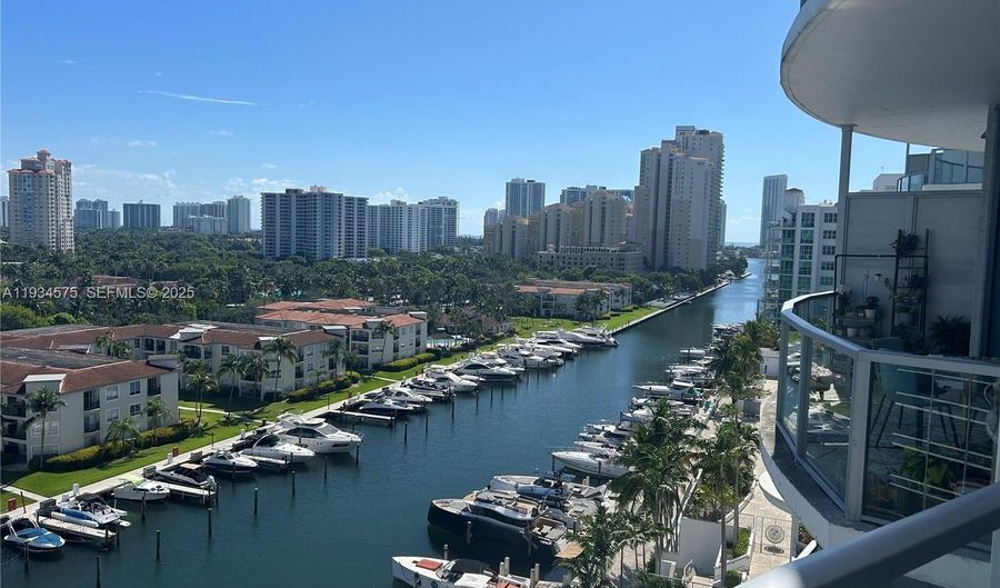 3029 NE 188th St 905, Aventura, FL 33180 - 3 Beds, 2 Bath