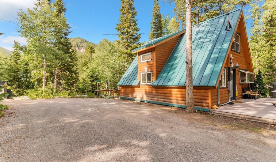 11320 E ASPEN BEND Ln, Brighton, UT 84121 - 2 Beds, 1 Bath