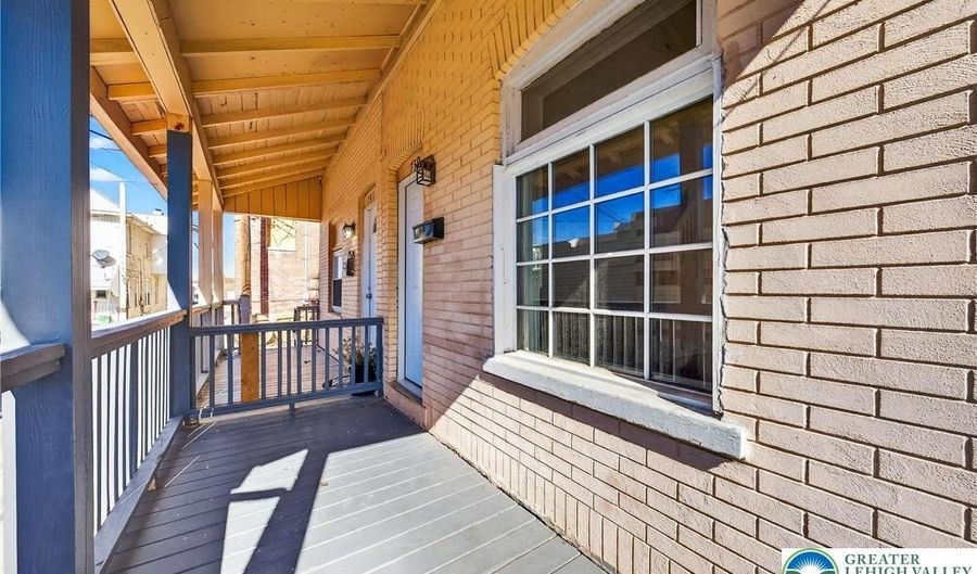 739 N Hazel St, Allentown, PA 18102 - 3 Beds, 1 Bath