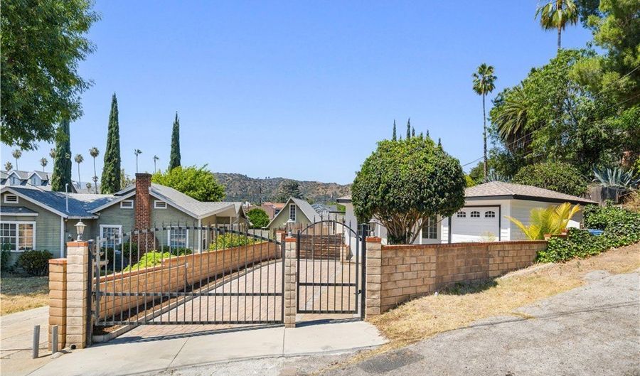 2035 Las Colinas, Los Angeles, CA 90041 - 4 Beds, 2 Bath