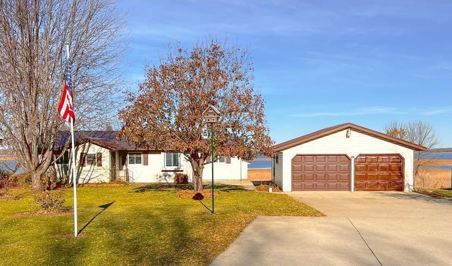 7425 Little Mary Cir SW, Alexandria, MN 56308 - 3 Beds, 2 Bath