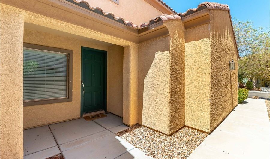 2285 Manosque Ln, Henderson, NV 89044 - 5 Beds, 4 Bath