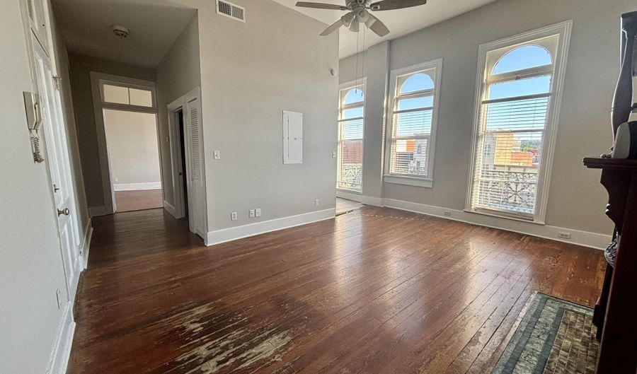 1030 Broad St D, Augusta, GA 30901 - 2 Beds, 1 Bath