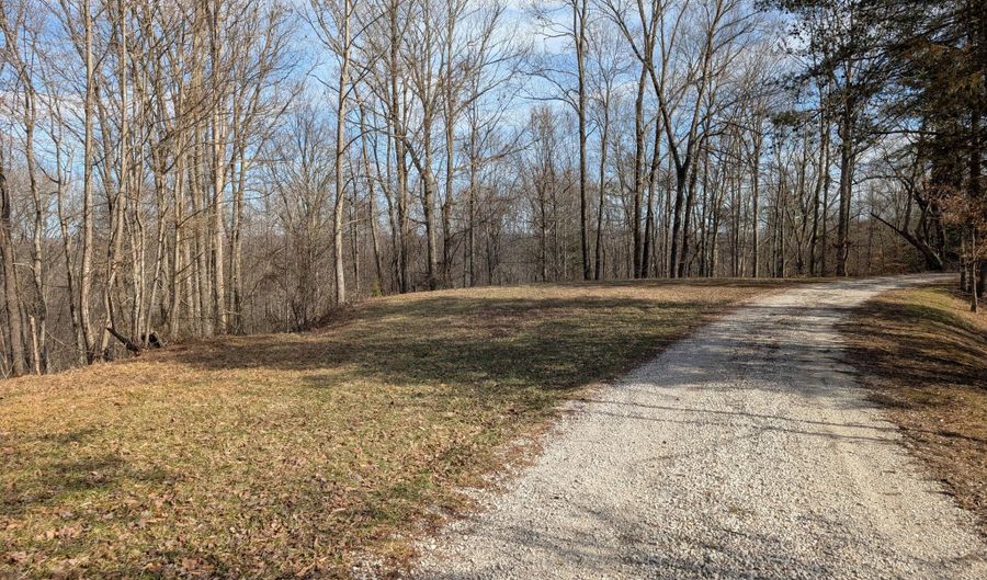 9999 Tip Top Rd, Beattyville, KY 41311 - 0 Beds, 0 Bath
