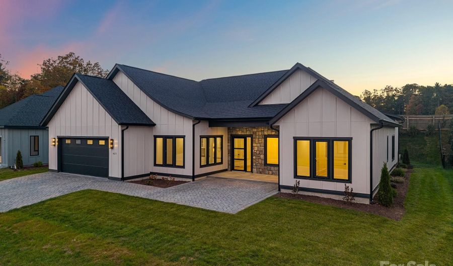 427 Big Hill Dr 81, Arden, NC 28704 - 3 Beds, 3 Bath