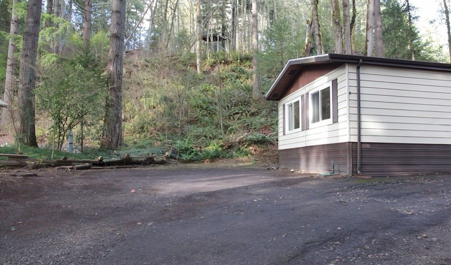 32700 SE LEEWOOD Ln 58, Boring, OR 97009 - 3 Beds, 2 Bath
