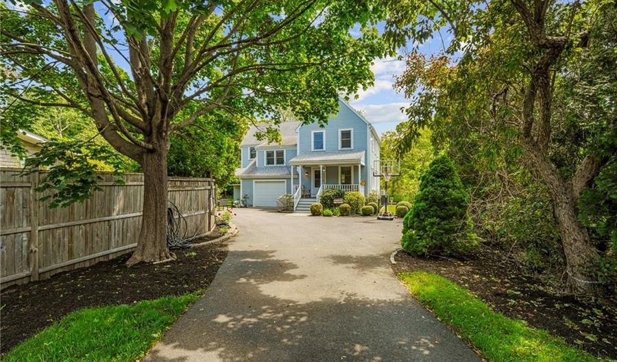 146 Alfred Drown Rd, Barrington, RI 02806 - 3 Beds, 2 Bath