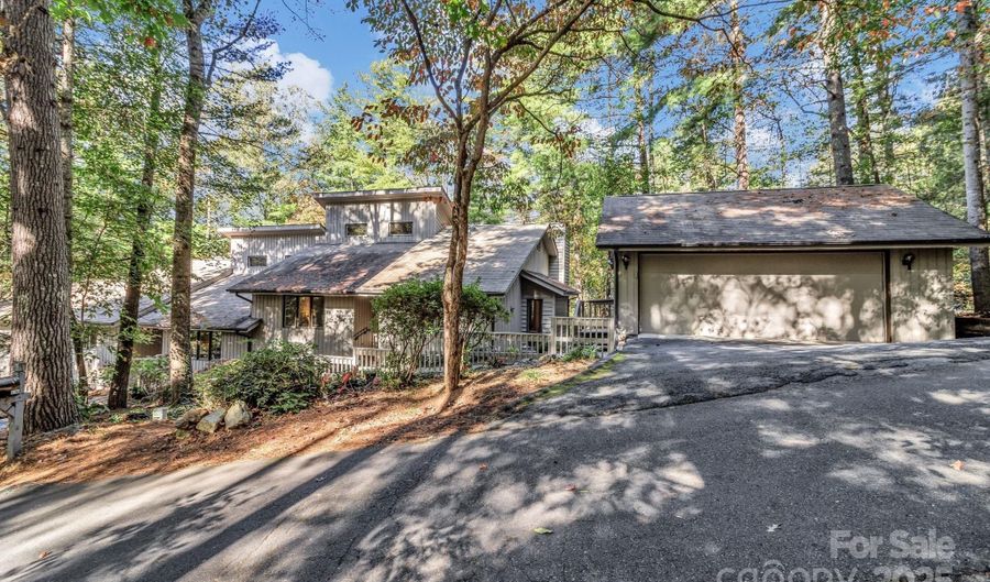 23 Cedarwood Trl B, Asheville, NC 28803 - 3 Beds, 3 Bath