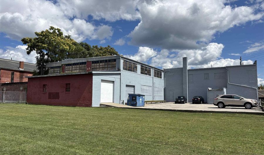 148 S Winter, Adrian, MI 49221 - 0 Beds, 0 Bath