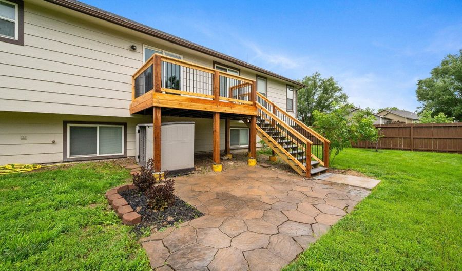 2217 S Tuscany Cir, Andover, KS 67002 - 6 Beds, 4 Bath