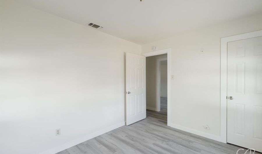 2121 Parramore St, Abilene, TX 79603 - 3 Beds, 1 Bath
