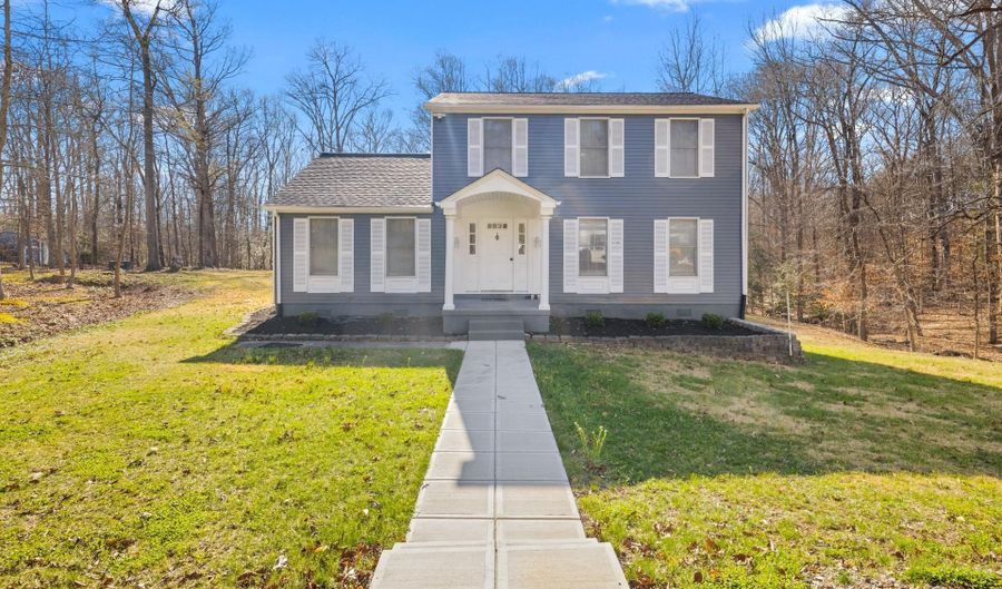 2907 ACCOKEEK Rd W, Accokeek, MD 20607 - 3 Beds, 3 Bath