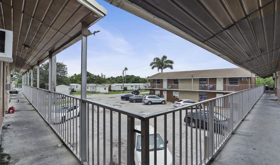 241 NW 11th 1 St 13, Belle Glade, FL 33430 - 0 Beds, 17 Bath
