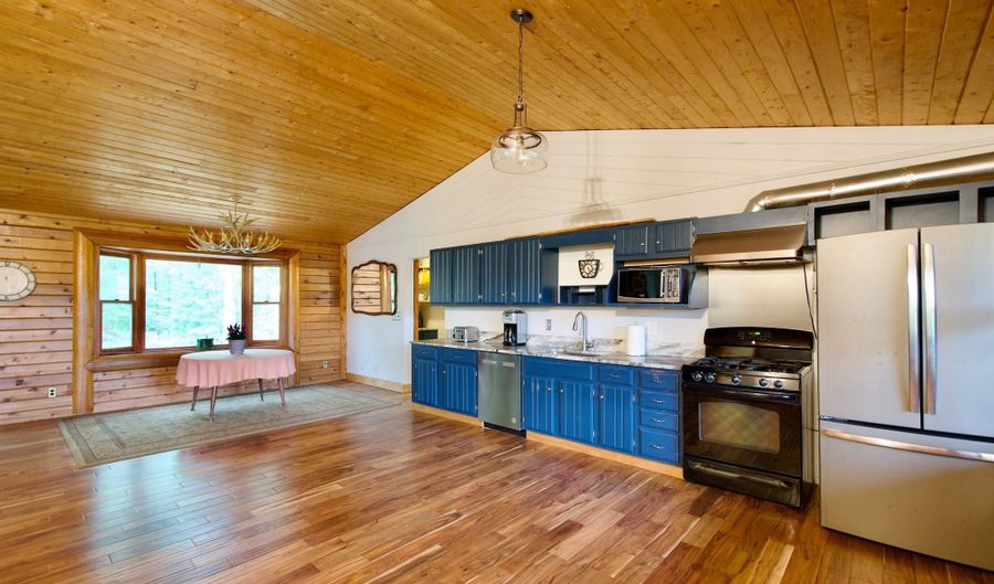 15301 POPLAR HILL Rd, Accokeek, MD 20607 - 6 Beds, 6 Bath