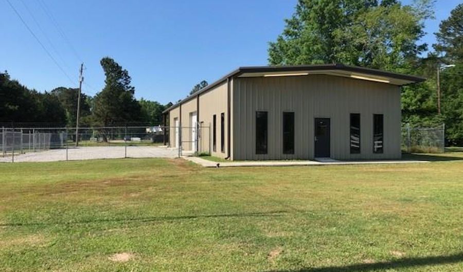 0 50+- Tract And Building Chesterfield Hwy, Cheraw, SC 29520 - 0 Beds, 0 Bath