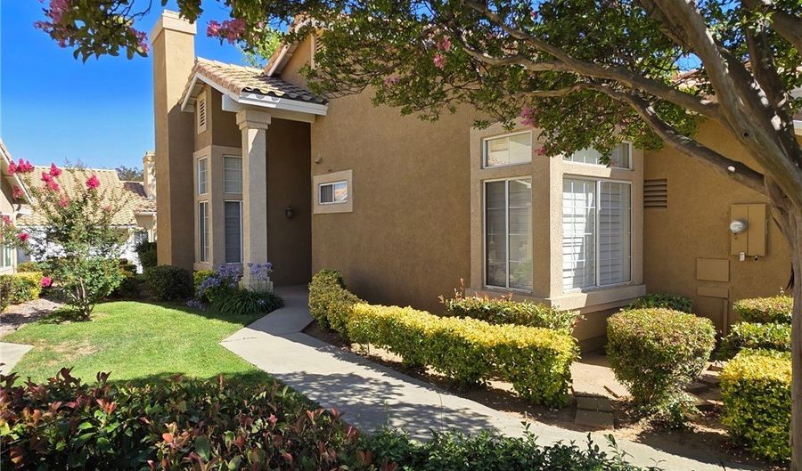 1508 Archer Ave, Banning, CA 92220 - 2 Beds, 2 Bath
