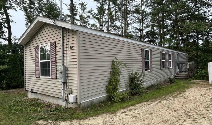 83 Long Shores Dr, Barrington, NH 03825 - 2 Beds, 2 Bath