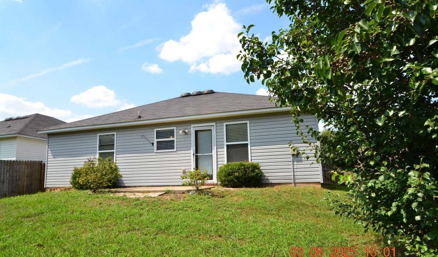 2641 Chapel Creek Dr, Benton, AR 72223 - 3 Beds, 2 Bath
