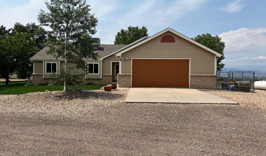 2212 S County Road 15 Rd, Berthoud, CO 80513 - 5 Beds, 3 Bath