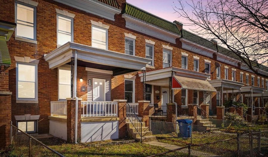 327 LYNDHURST St, Baltimore, MD 21229 - 4 Beds, 3 Bath