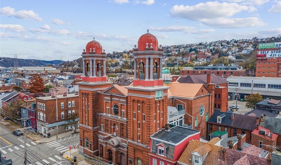 2132 Sarah St 102, Airville, PA 15203 - 2 Beds, 3 Bath