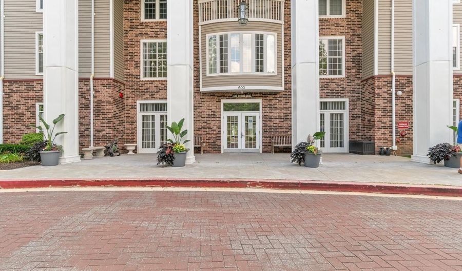 602- B CHURCHILL Rd #602-B, Bel Air, MD 21014 - 2 Beds, 2 Bath