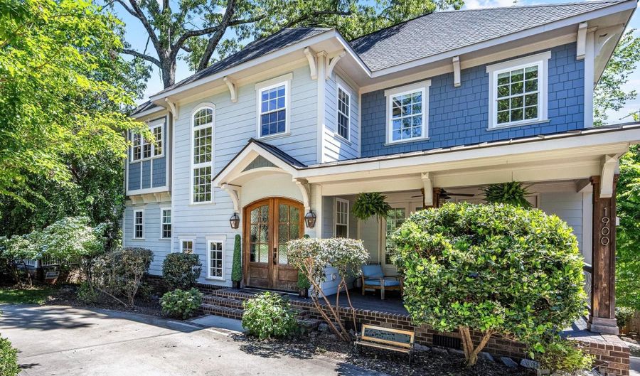 1900 Nassau Blvd, Charlotte, NC 28205 - 4 Beds, 4 Bath