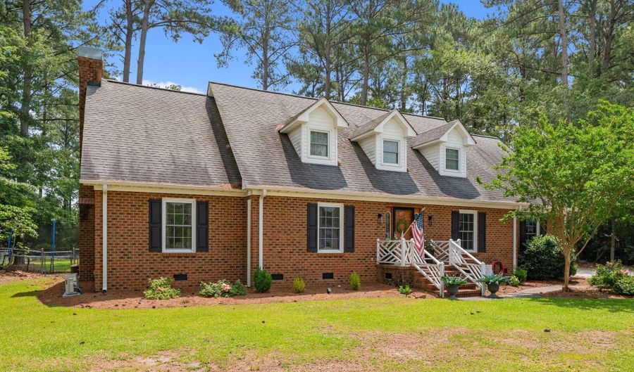 4259 Pinewood Dr, Ayden, NC 28513 - 3 Beds, 3 Bath