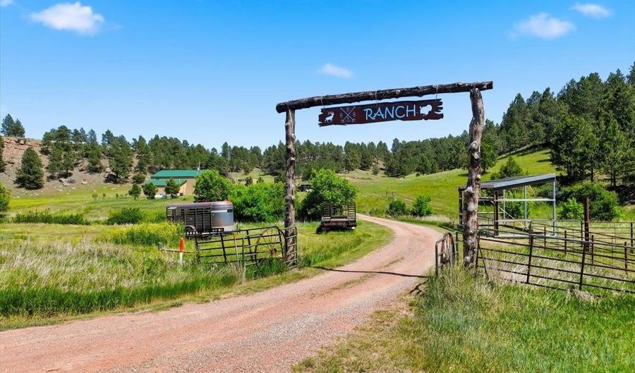19202 BBCR Rd, Belle Fourche, SD 57717 - 3 Beds, 2 Bath