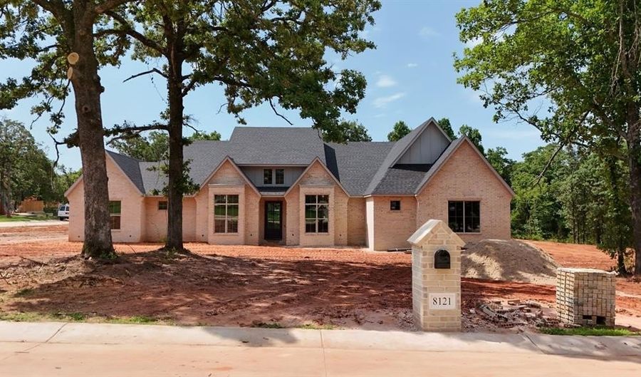 8121 Red Feather, Arcadia, OK 73007 - 5 Beds, 4 Bath