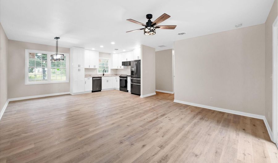 834 WILLOW GROVE Rd, Felton, DE 19943 - 4 Beds, 3 Bath