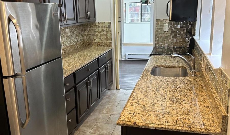 5939 ANNISTON Rd, Bethesda, MD 20817 - 3 Beds, 2 Bath