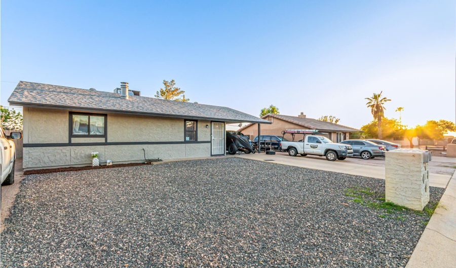 677 W 22ND Ave, Apache Junction, AZ 85120 - 2 Beds, 1 Bath
