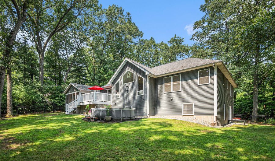 4106 Wildwood Dr, Allegan, MI 49010 - 5 Beds, 3 Bath