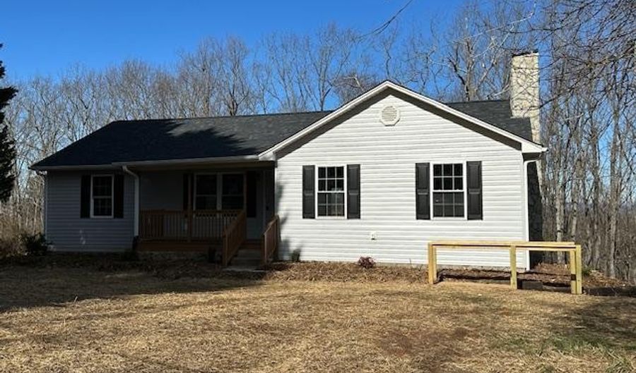 3949 E BURKE Blvd, Connelly Springs, NC 28612 - 3 Beds, 2 Bath